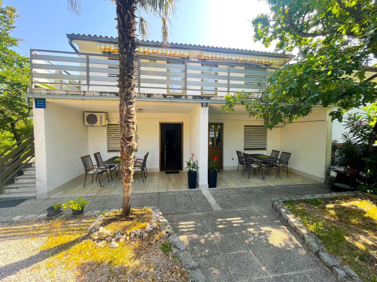 יאדראנובו Apartmani Irena מראה חיצוני תמונה