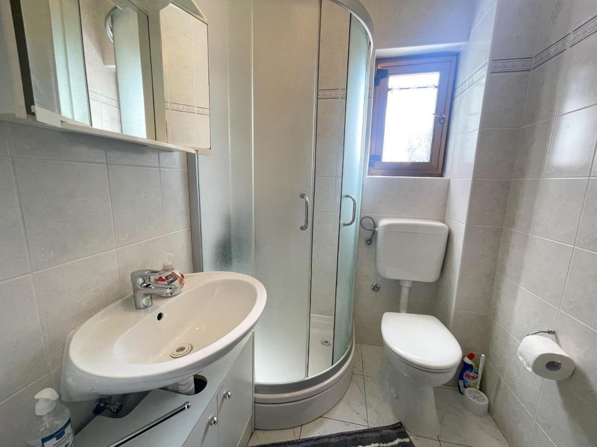 יאדראנובו Apartmani Irena מראה חיצוני תמונה